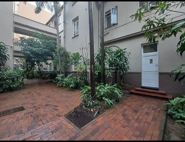1 BEDROOM APARTMENT FOR SALE IN DURBAN CENTRAL